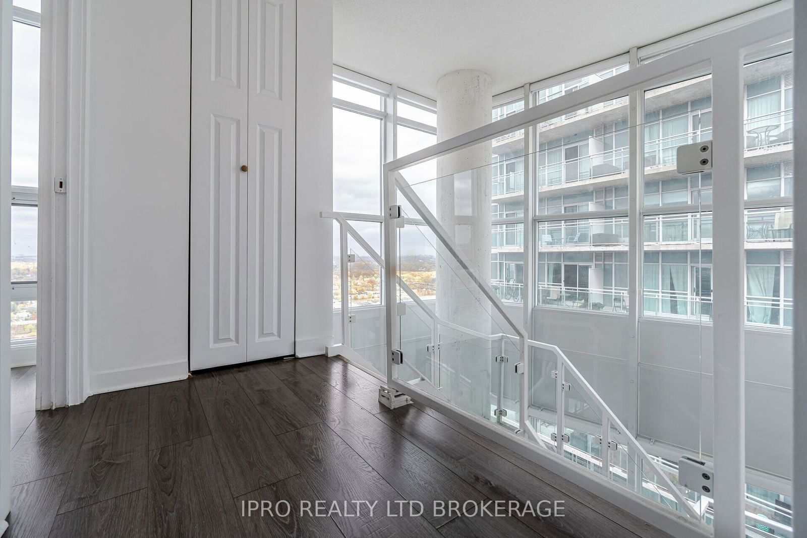 155 Legion Rd, unit Ph-2913 for sale - image #18