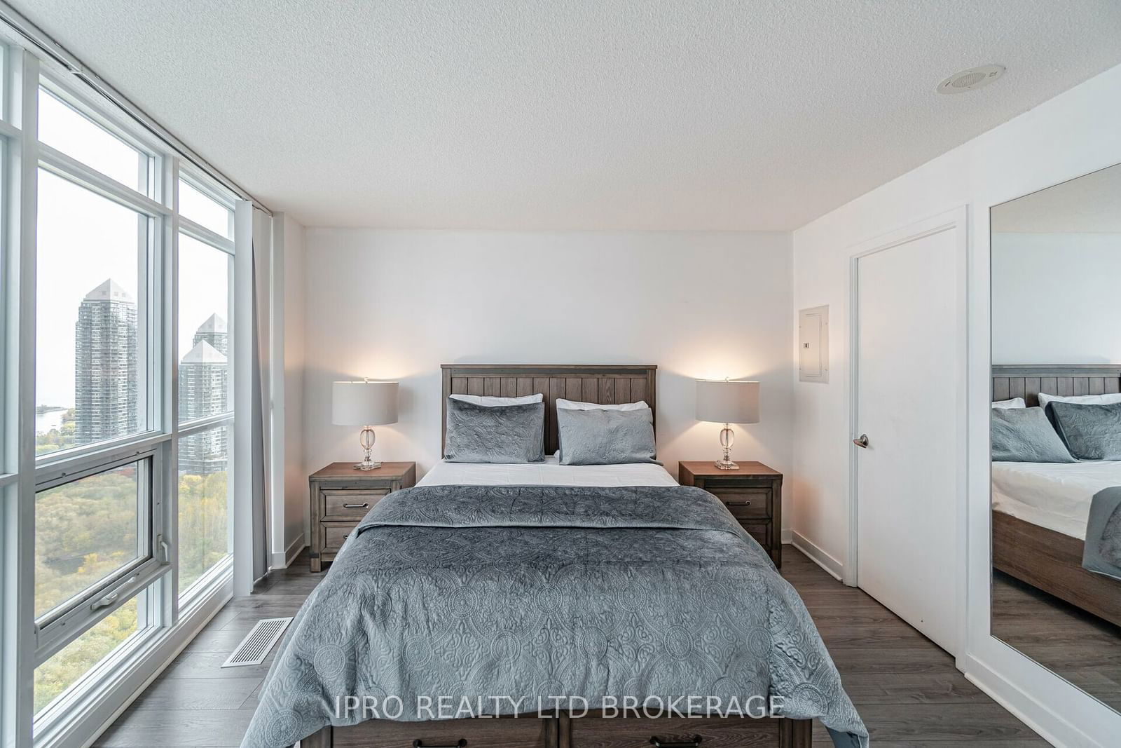 155 Legion Rd, unit Ph-2913 for sale - image #21