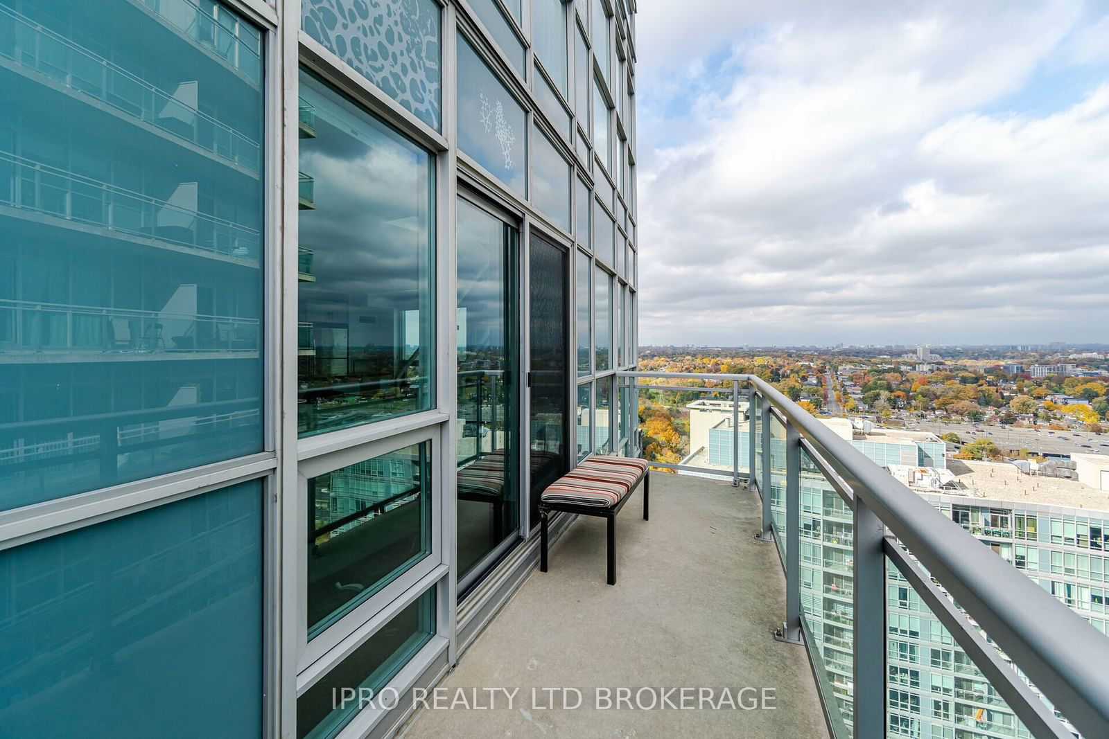 155 Legion Rd, unit Ph-2913 for sale - image #29