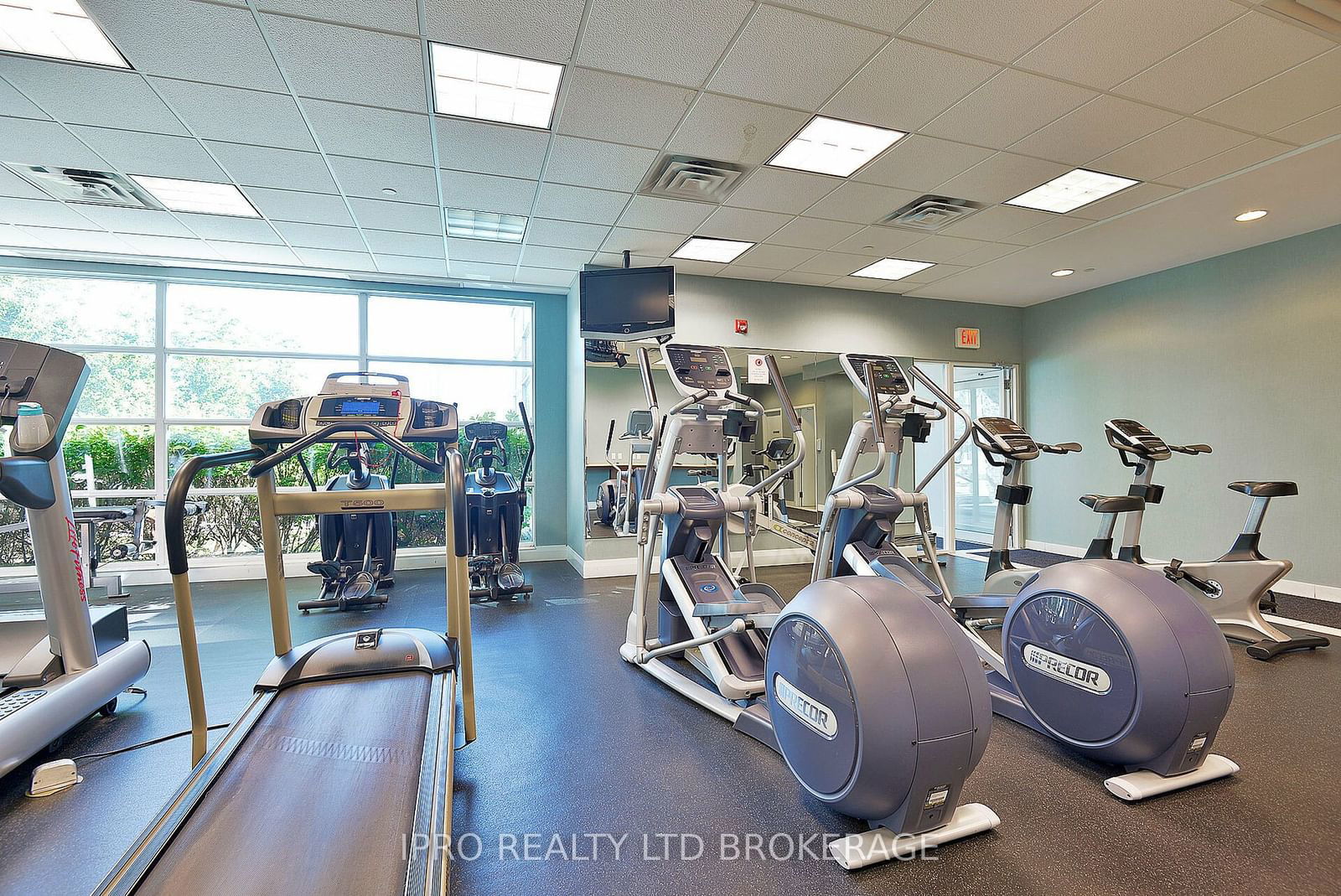 155 Legion Rd, unit Ph-2913 for sale - image #30