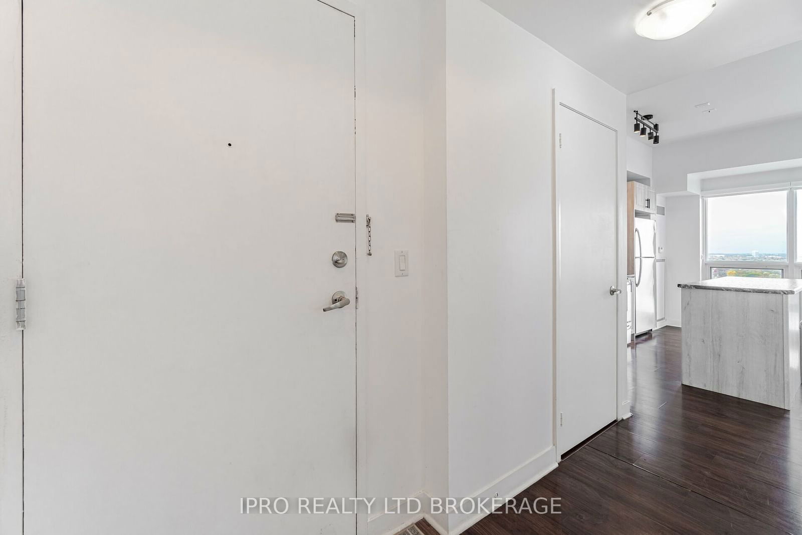 155 Legion Rd, unit Ph-2913 for sale - image #4