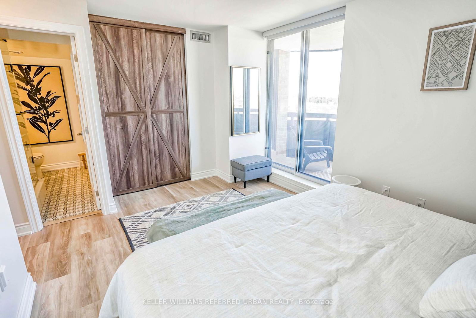 3845 Lake Shore Blvd, unit 1411 for sale - image #14