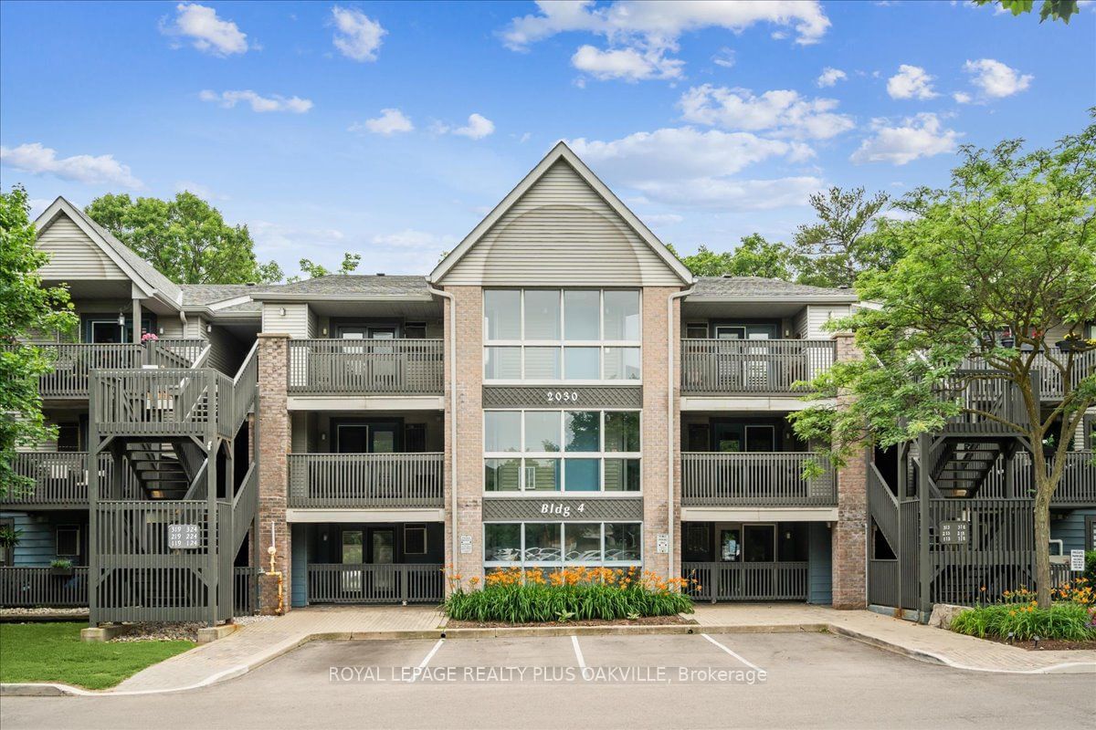 2030 Cleaver Ave, unit 324 for sale - image #2