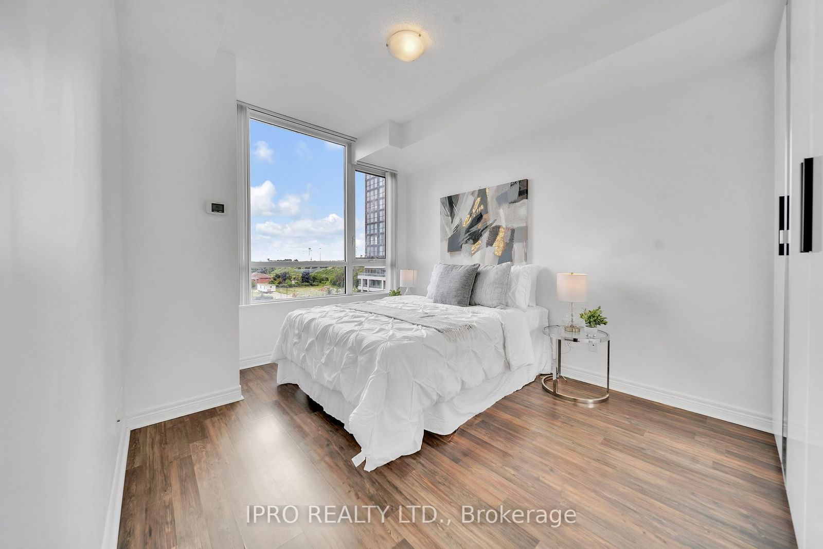 339 Rathburn Rd W, unit 511 for sale - image #18