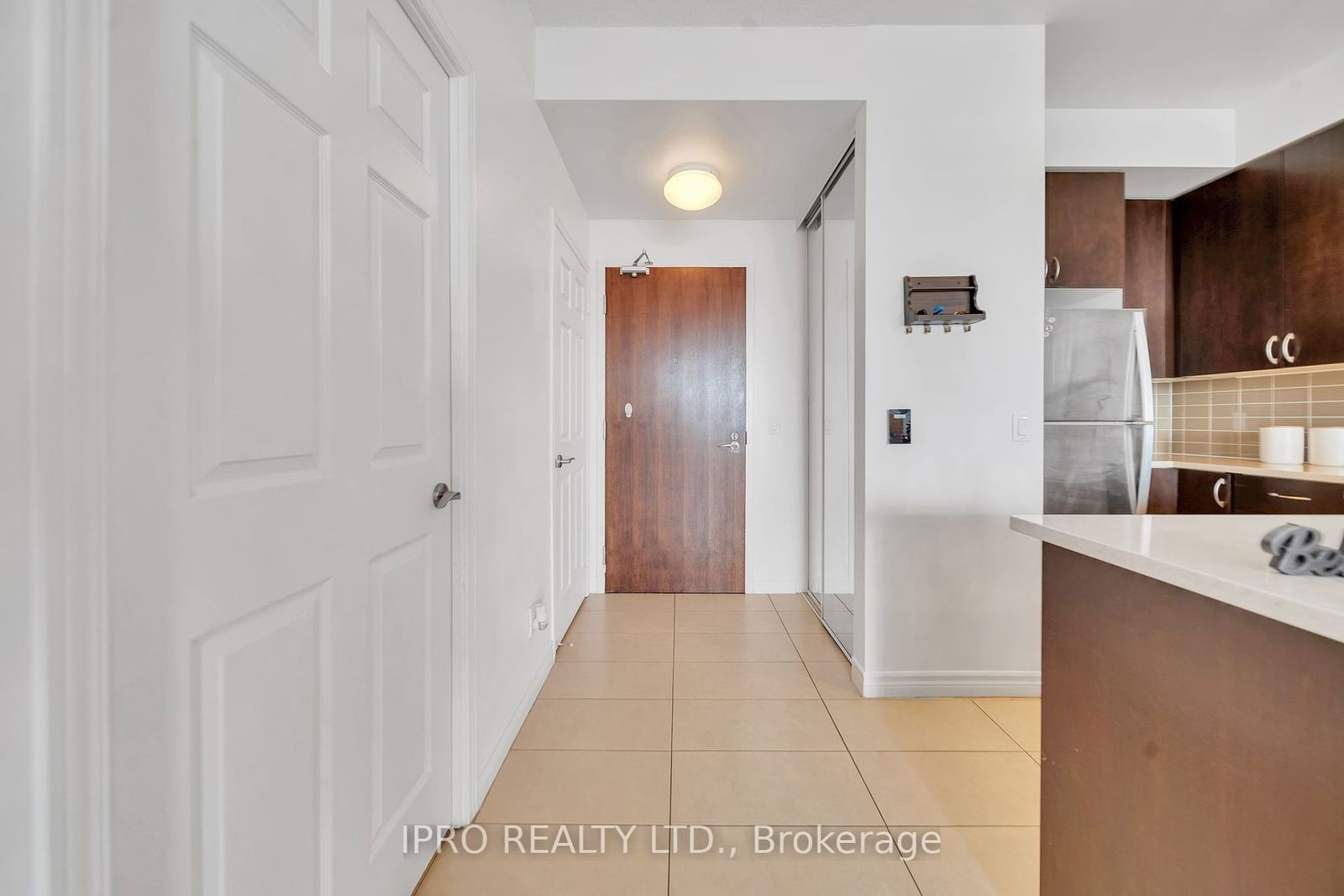 339 Rathburn Rd W, unit 511 for sale - image #7