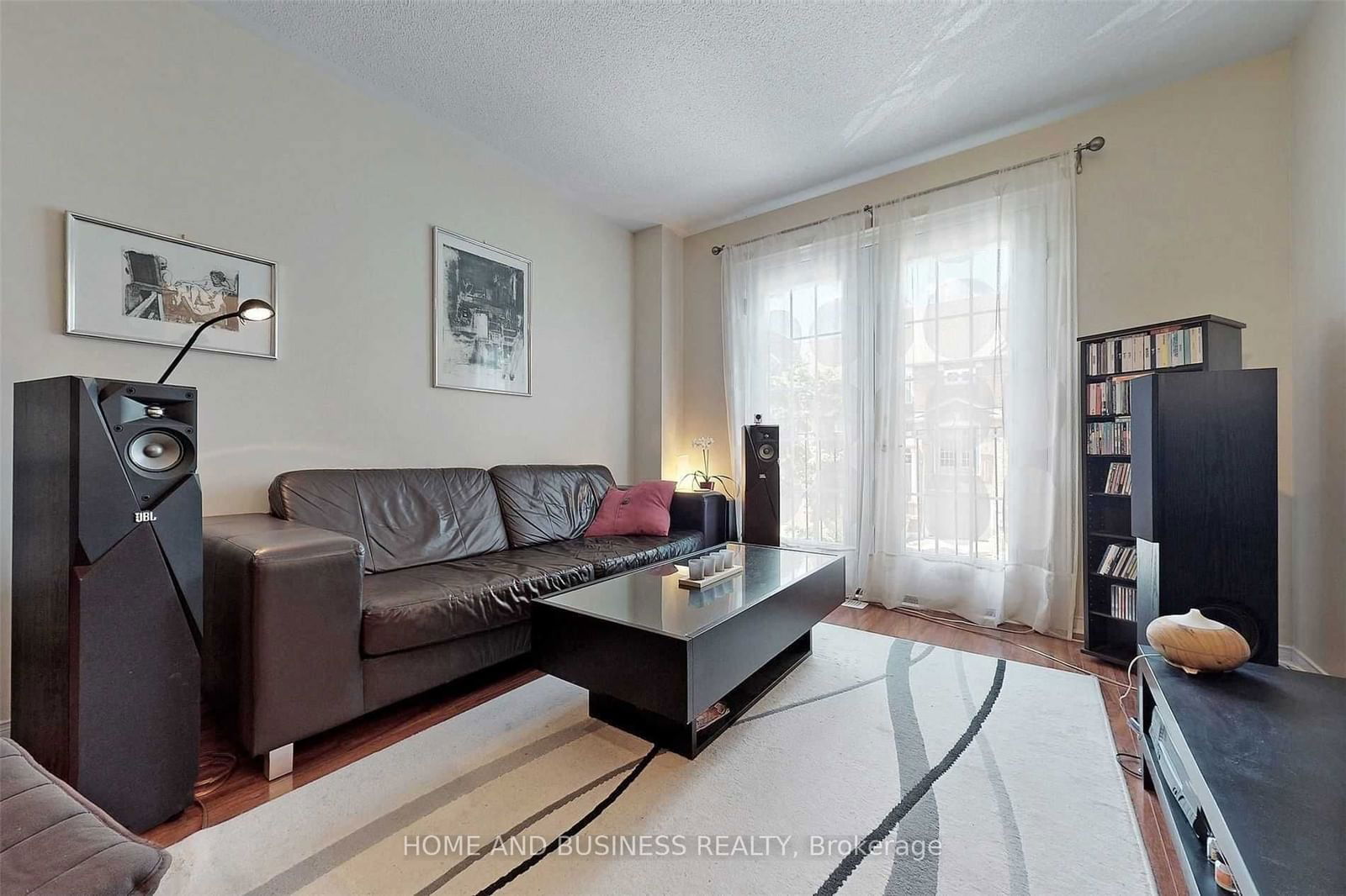 1588 South Parade Crt, unit 23 for sale - image #3