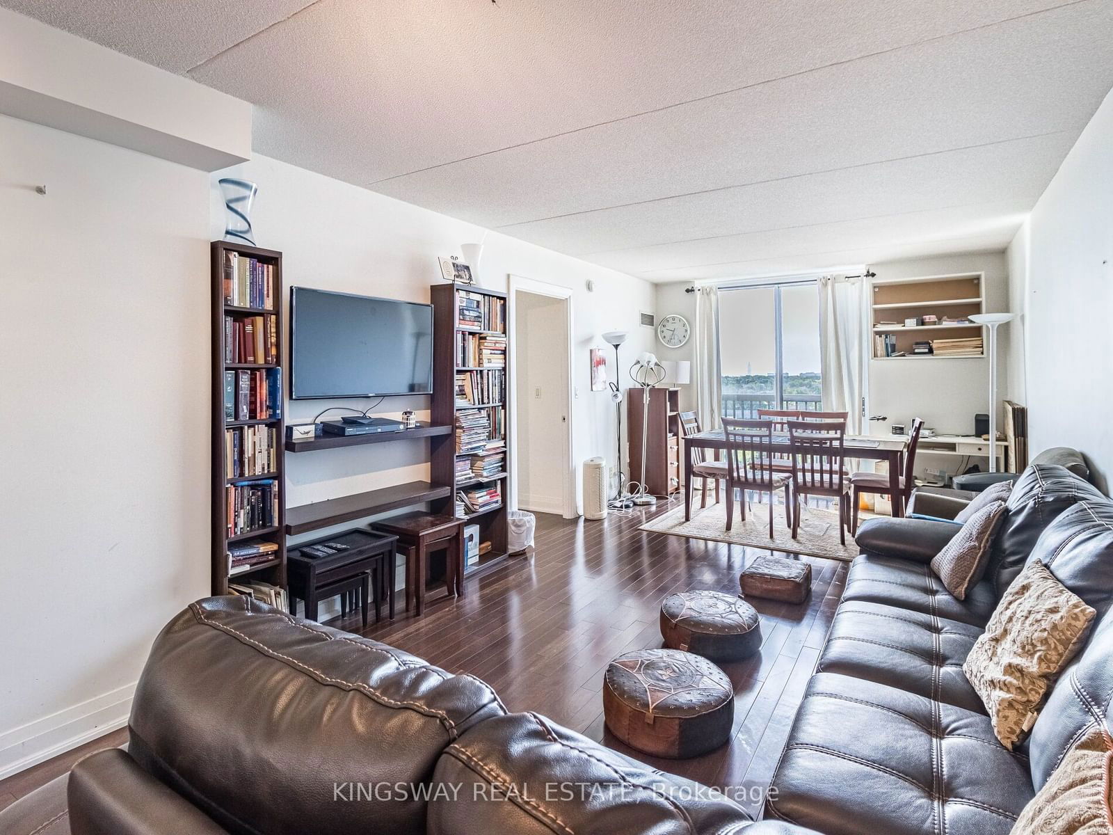 2737 Keele St, unit 809 for sale