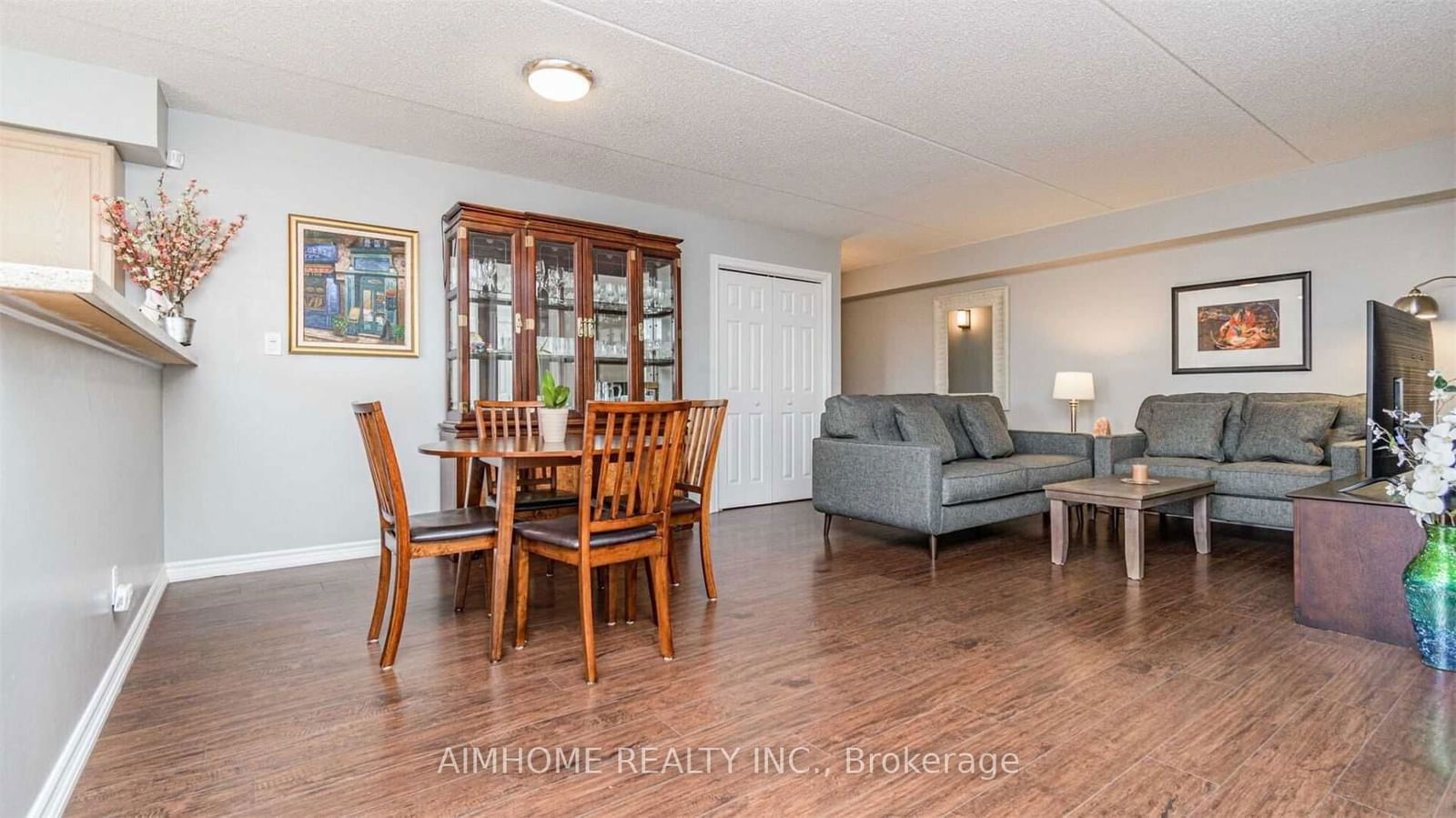 1450 Bishops Gate, unit 310 for sale - image #15