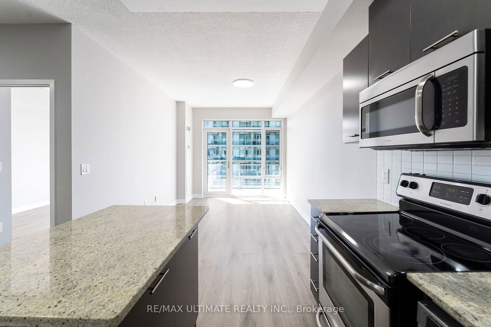 360 Square One Dr, unit 1903 for sale - image #10