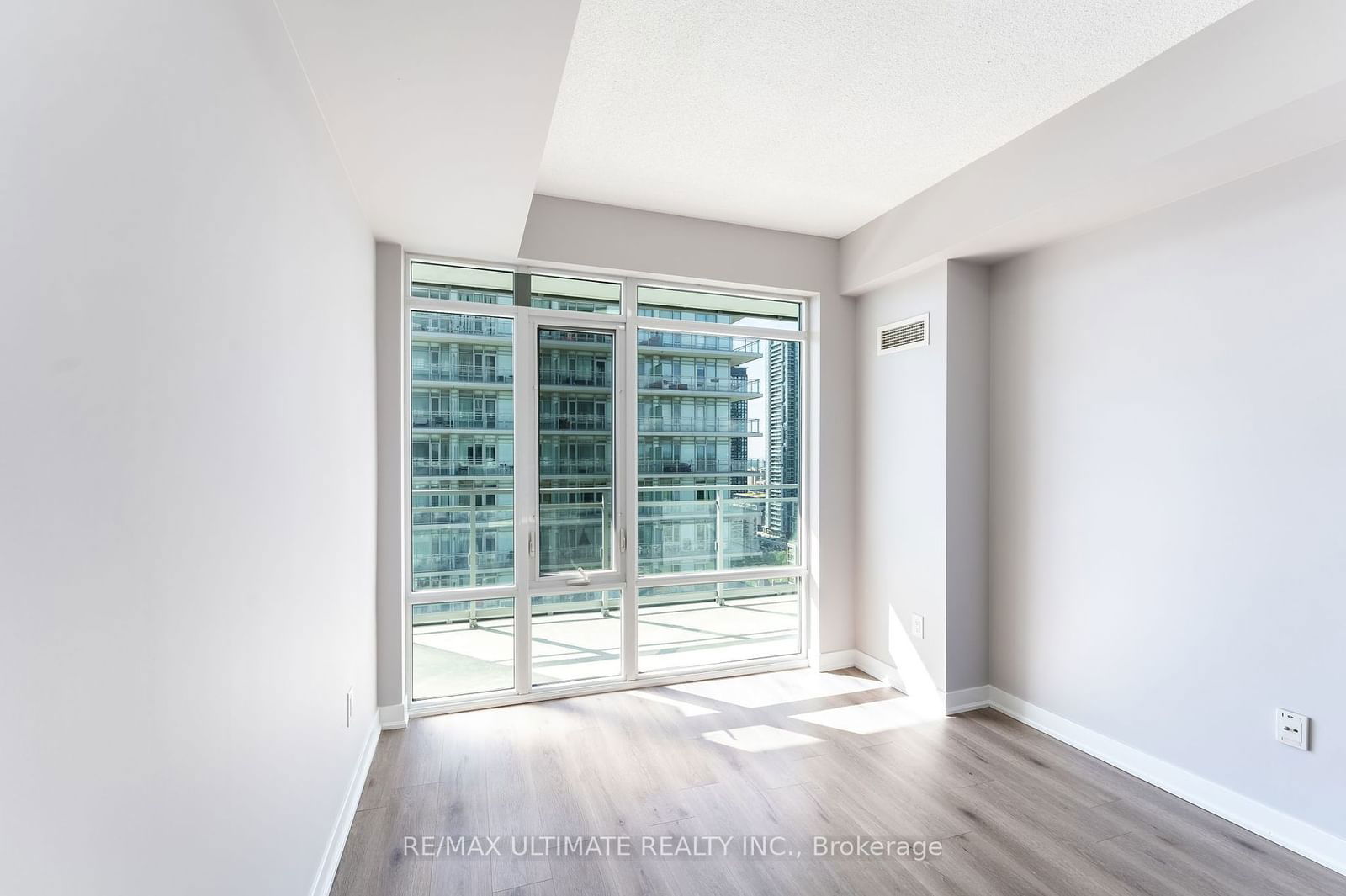 360 Square One Dr, unit 1903 for sale - image #15