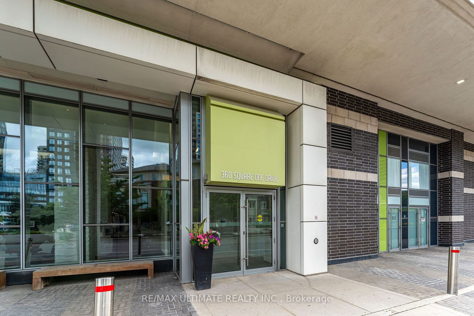 360 Square One Dr, unit 1903 for sale - image #2