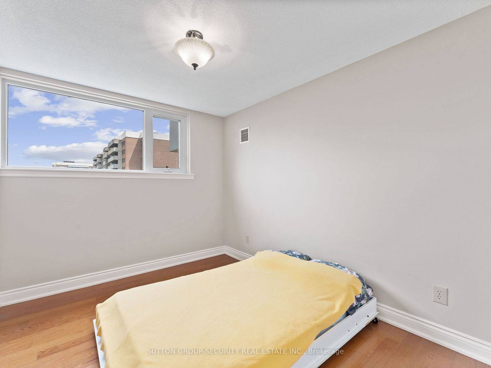 240 Scarlett Rd, unit 1504 for sale - image #21