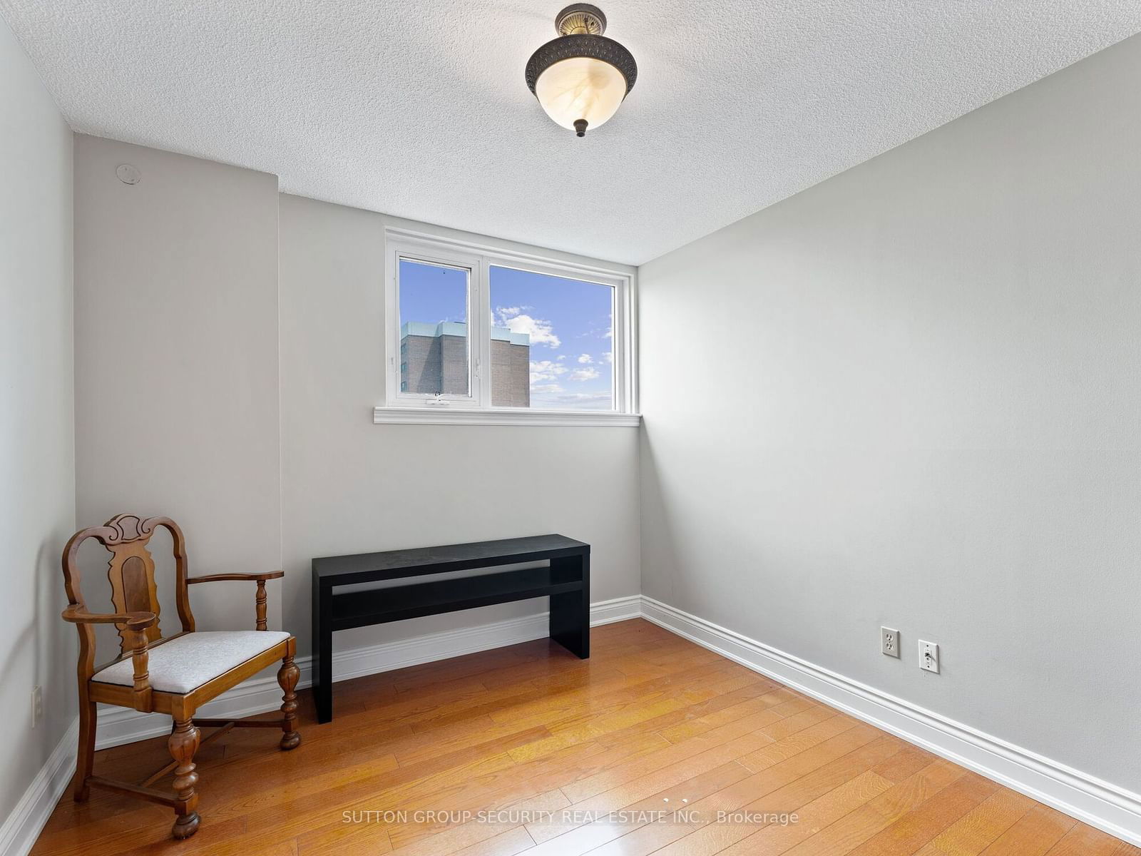 240 Scarlett Rd, unit 1504 for sale - image #22