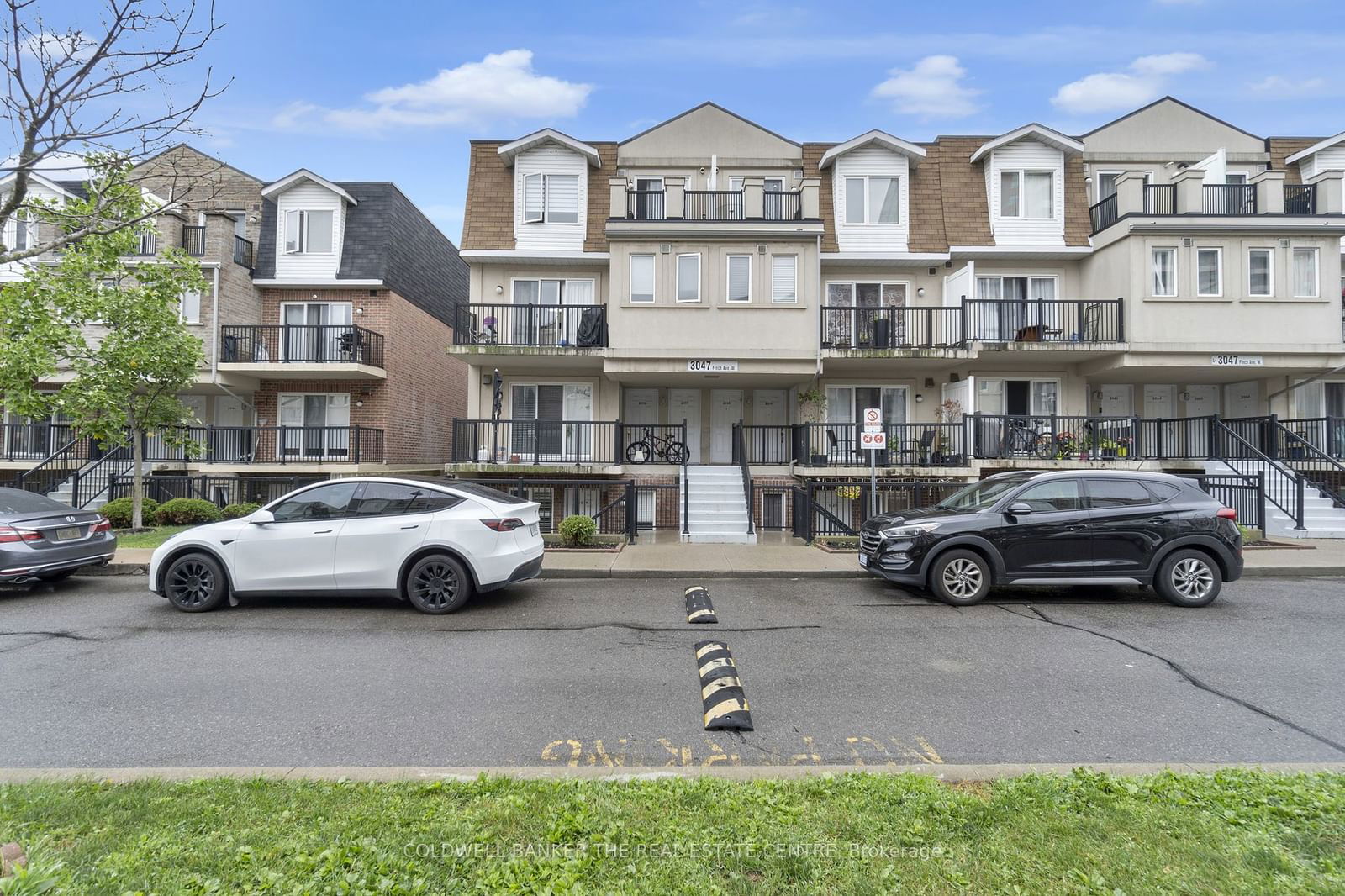 3047 Finch Ave W, unit 2057 for sale - image #2