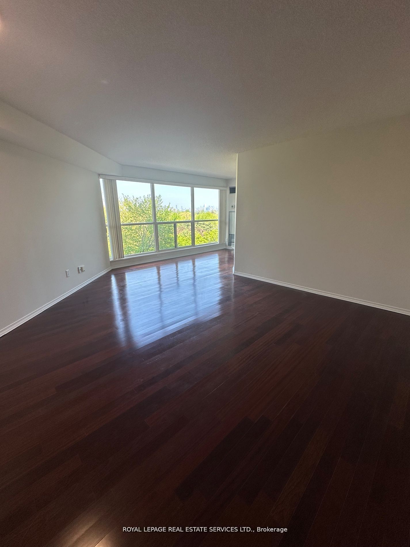 2261 Lake Shore Blvd W, unit 508 for rent - image #3