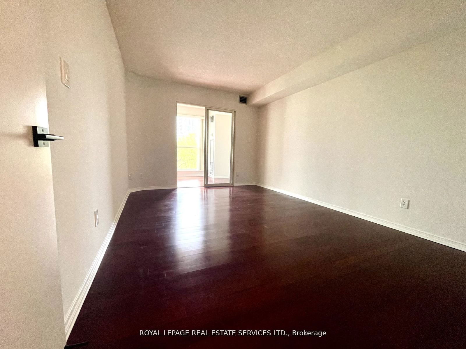 2261 Lake Shore Blvd W, unit 508 for rent - image #9