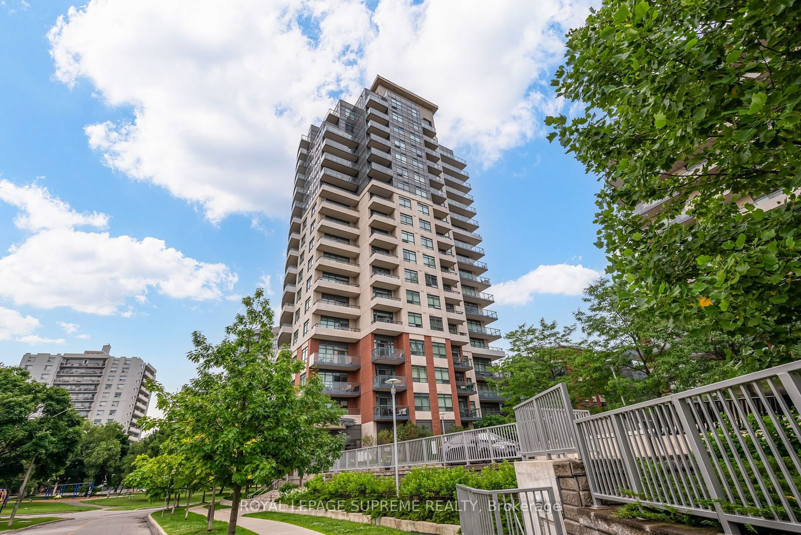 25 Fontenay Crt, unit 1406 for rent - image #2