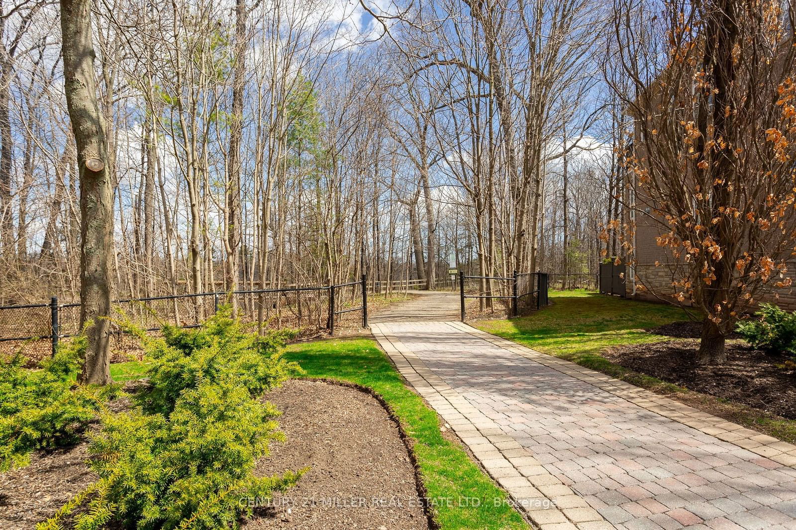 Forest Ridge Townhomes, Oakville, Toronto