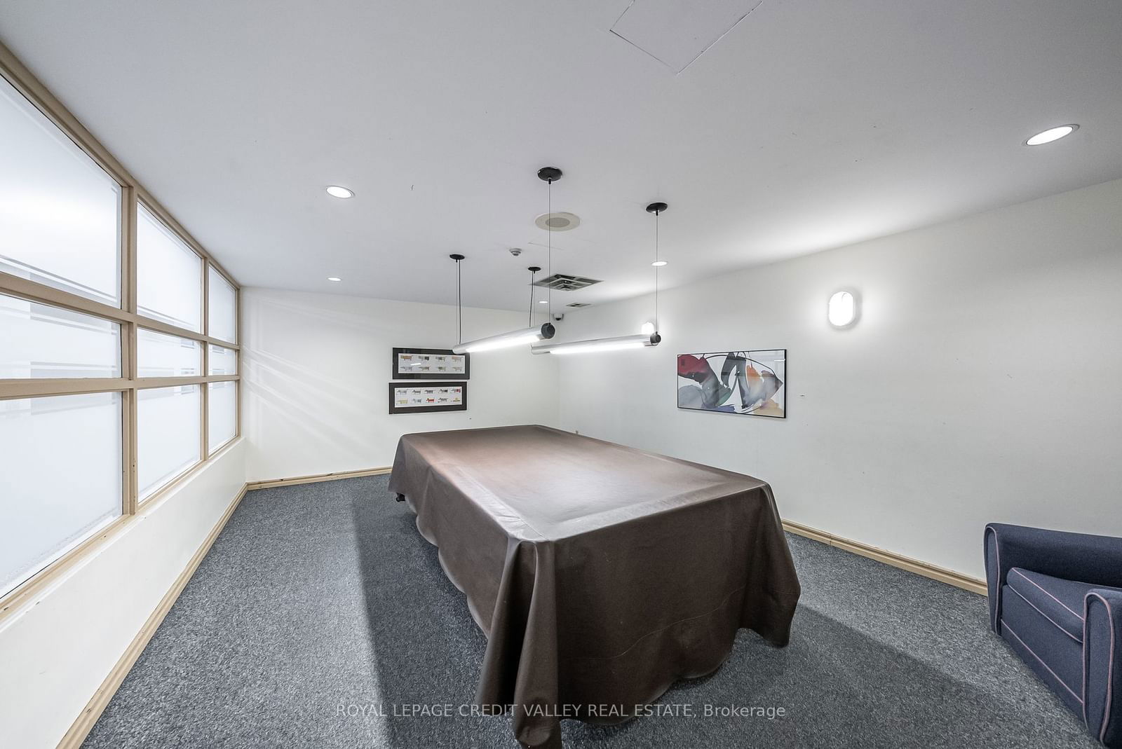 12 Laurelcrest St, unit 401 for sale - image #28