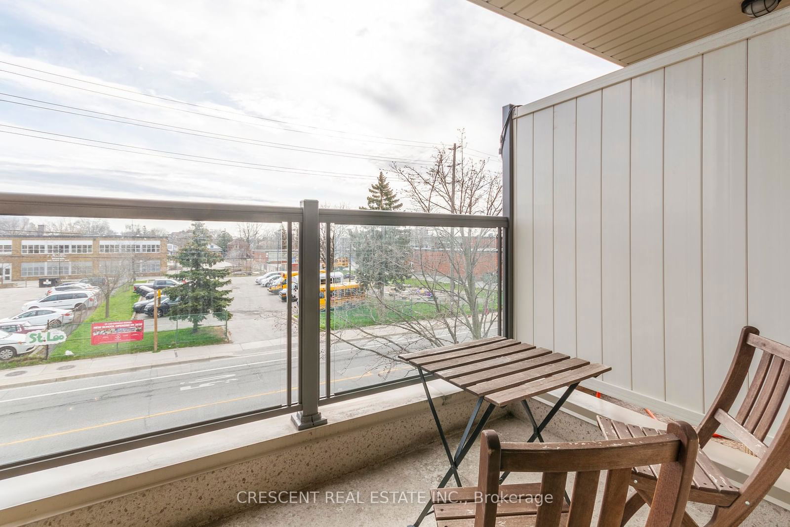 250 Royal York Rd, unit 206 for sale