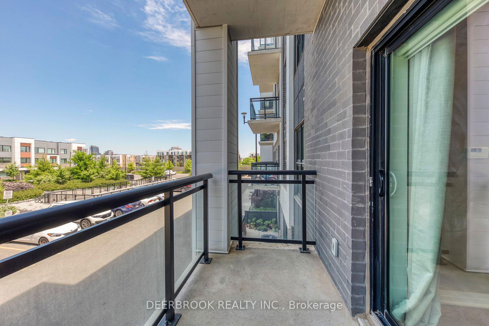 128 GROVEWOOD COMMON, unit 205 for sale - image #8