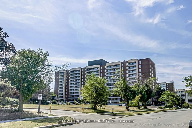 25 Four Winds Dr, unit 902 for sale - image #1