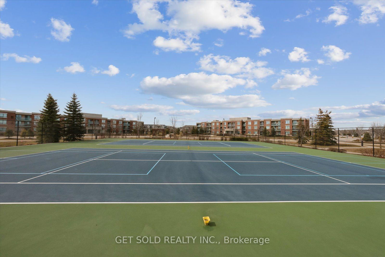 Rosedale Village Condos, Brampton, Toronto