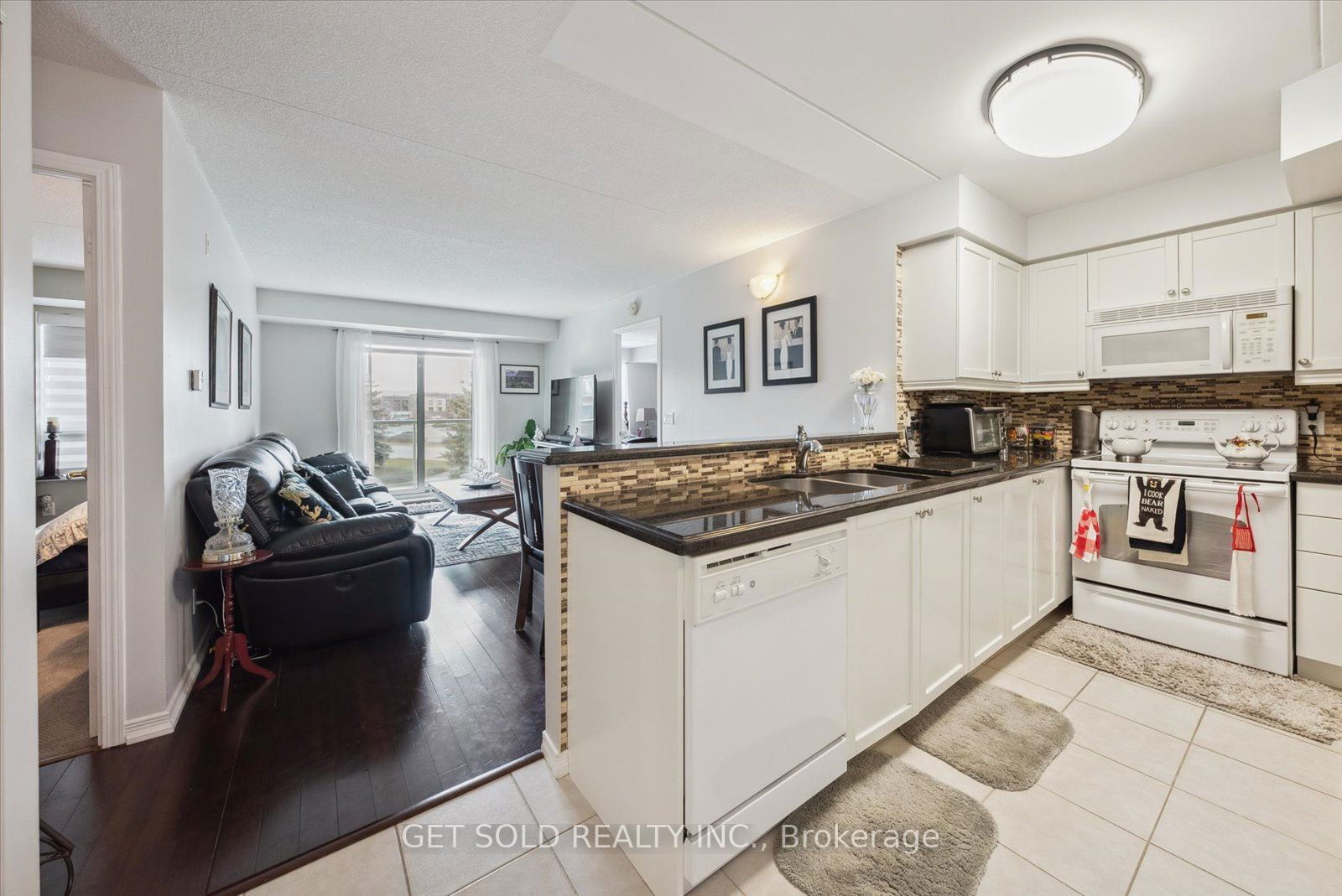 35 Via Rosedale, unit 206 for sale - image #5