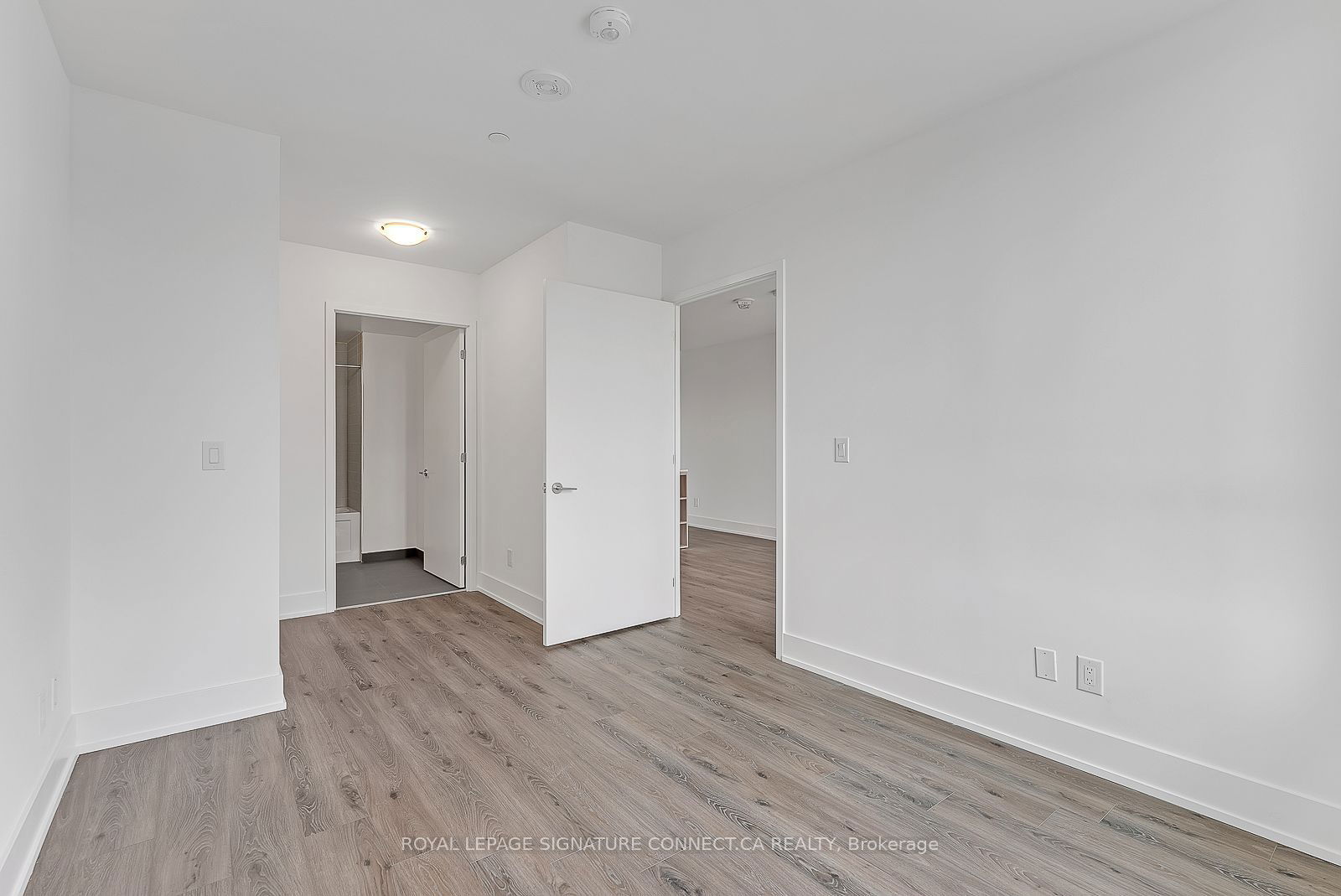 3100 Keele St, unit 325 for sale - image #14