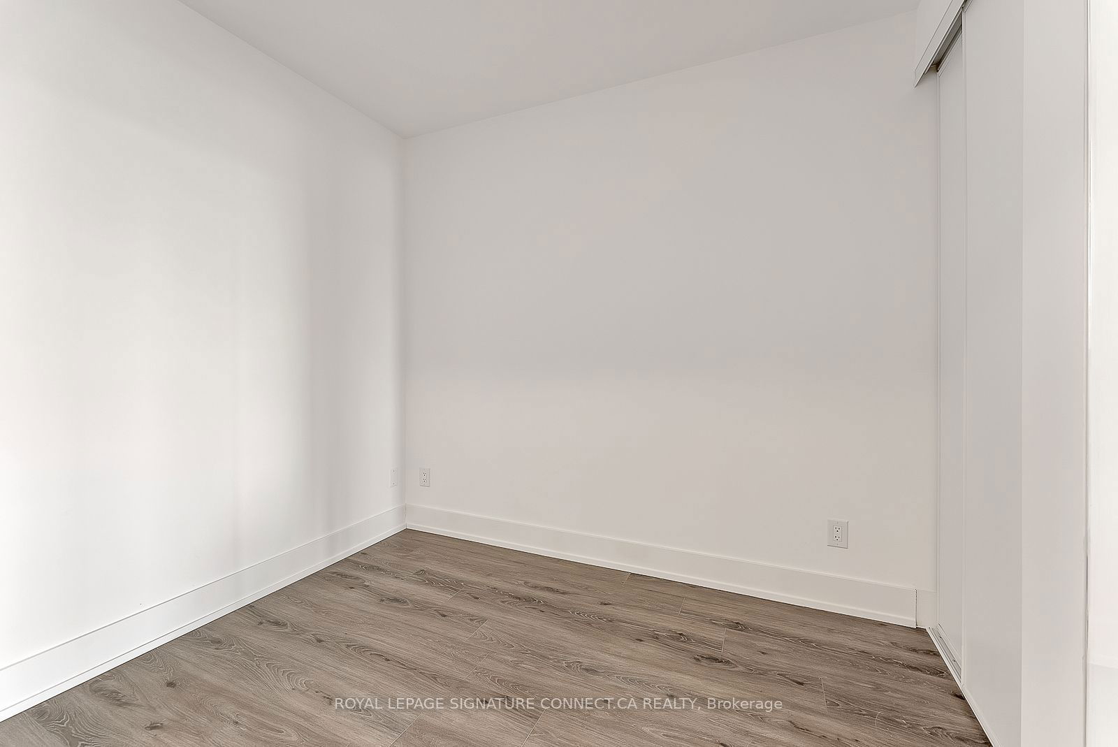 3100 Keele St, unit 325 for sale - image #16