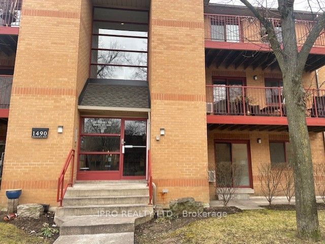 1490 Pilgrims Way, unit 1212 for rent - image #2