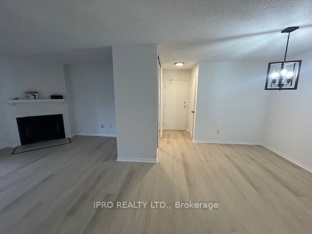 1490 Pilgrims Way, unit 1212 for rent - image #6