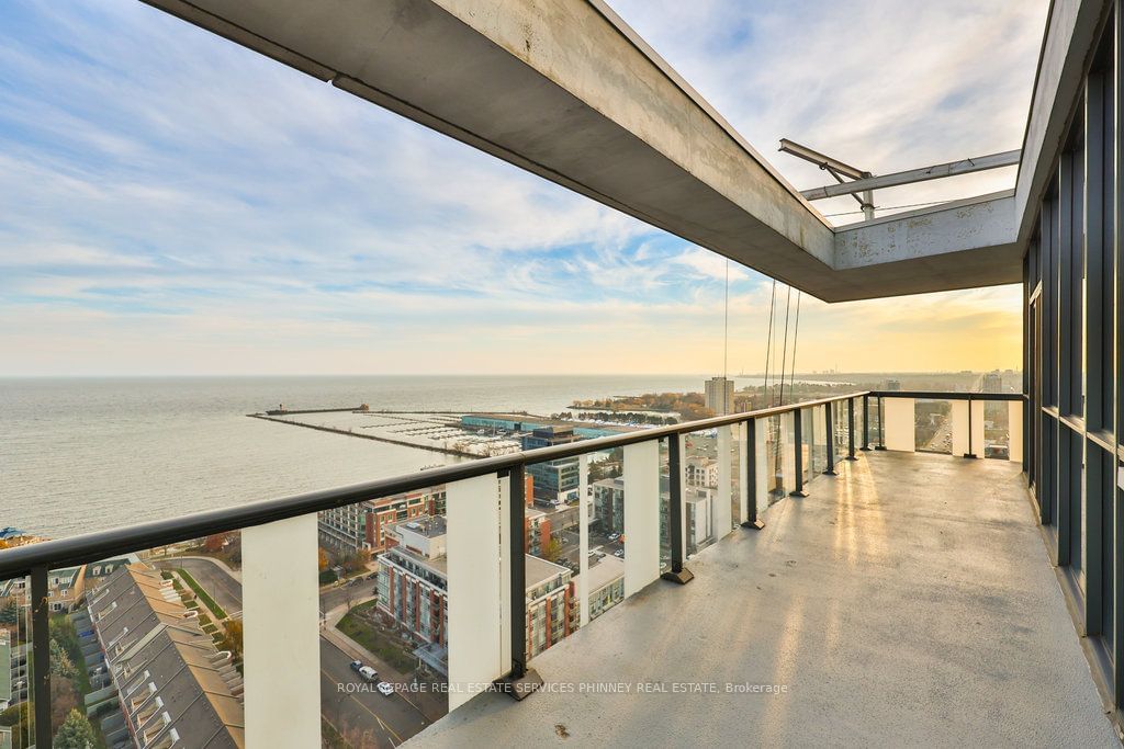 1 Hurontario St, unit 2201 for sale - image #30