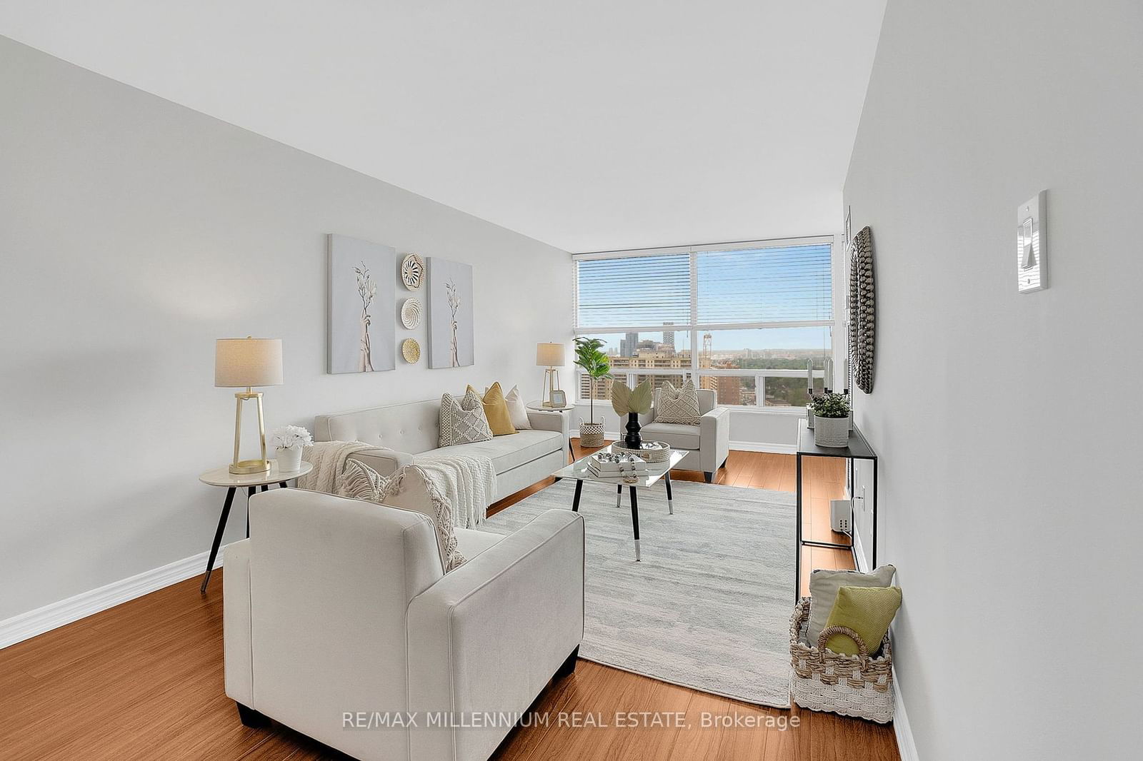 1300 Islington Ave, unit 2906 for sale - image #1