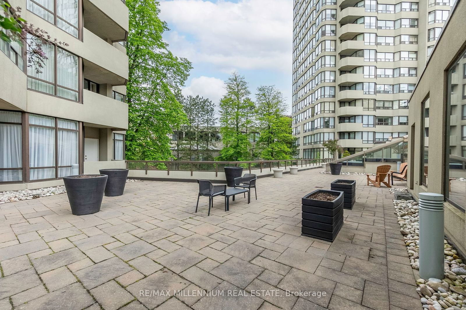 1300 Islington Ave, unit 2906 for sale - image #21