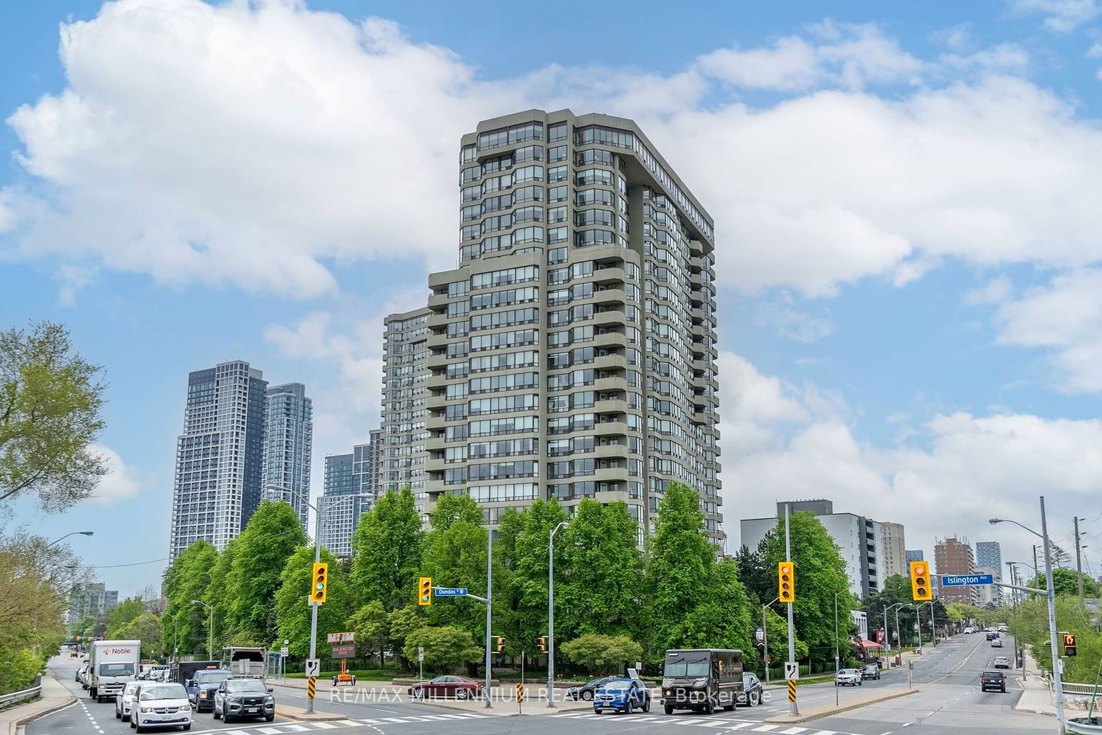 1300 Islington Ave, unit 2906 for sale - image #25