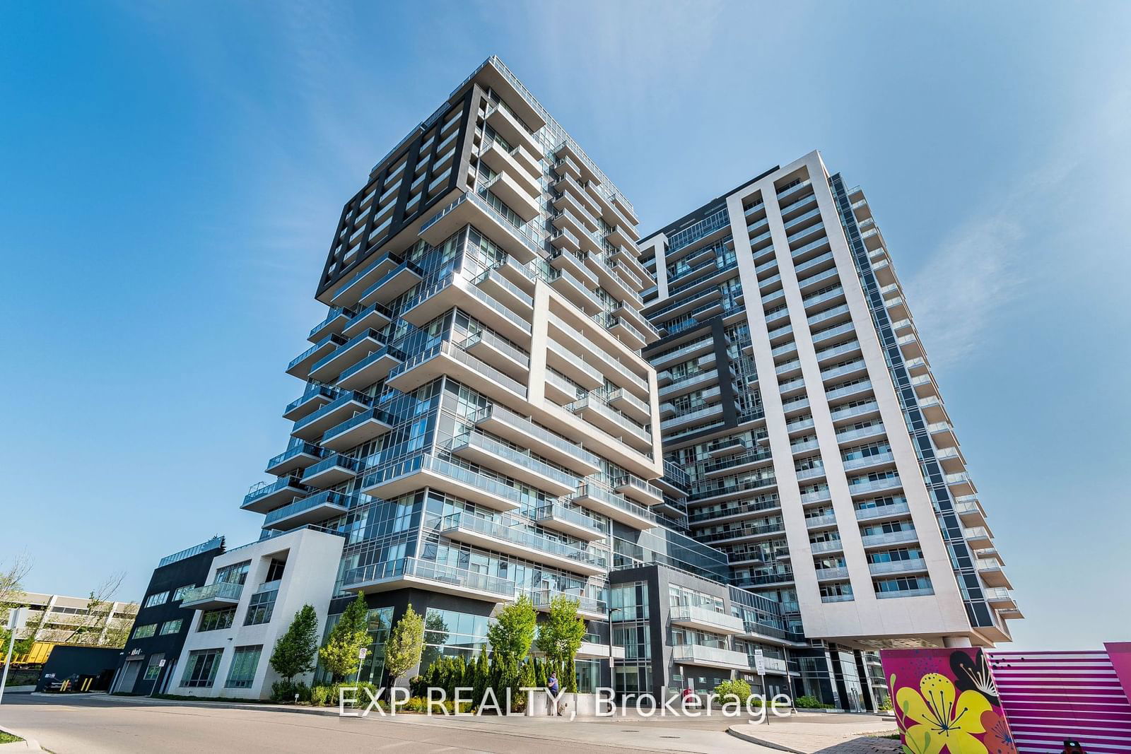 2081 Fairview St, unit 1406 for sale - image #1