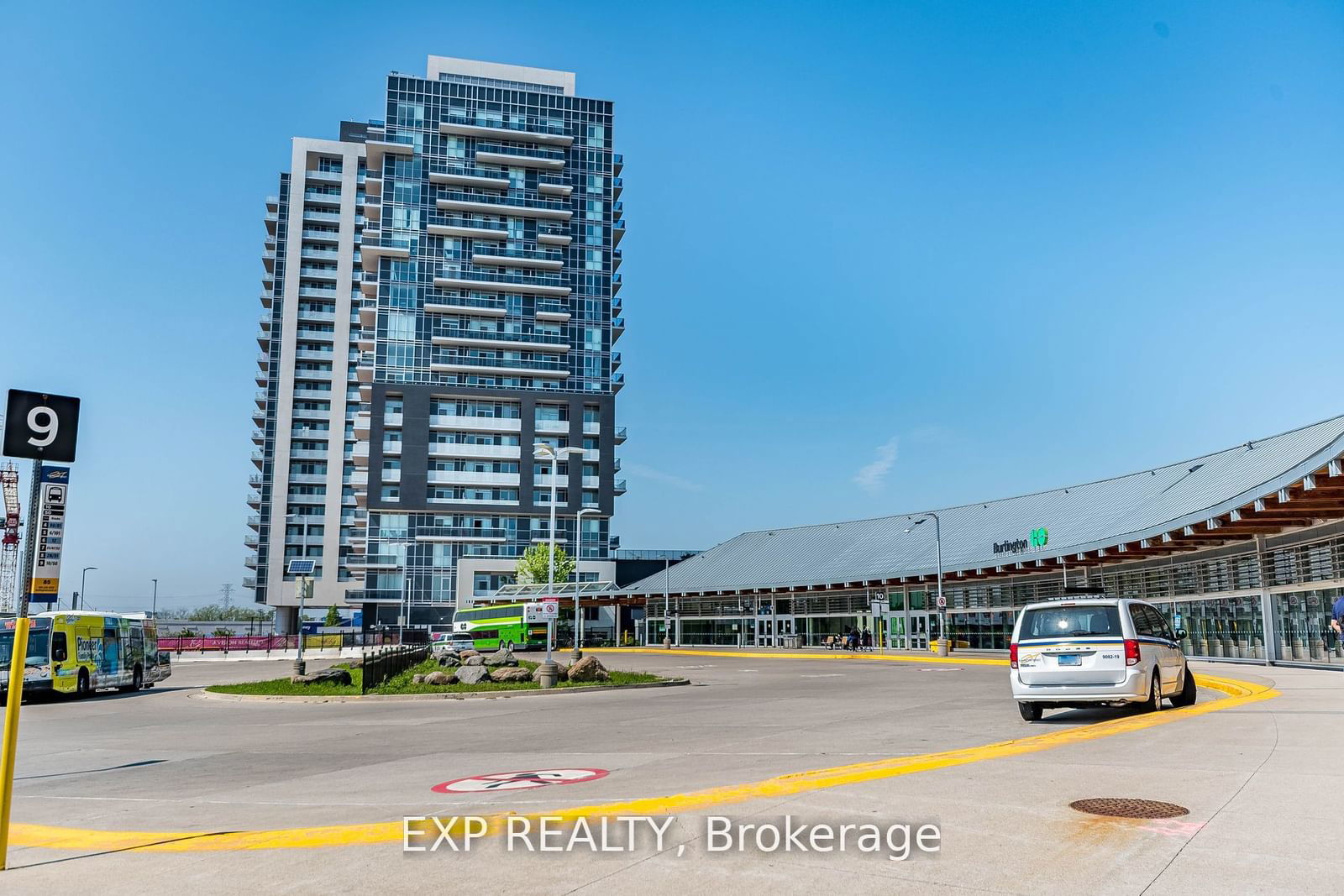 2081 Fairview St, unit 1406 for sale - image #38