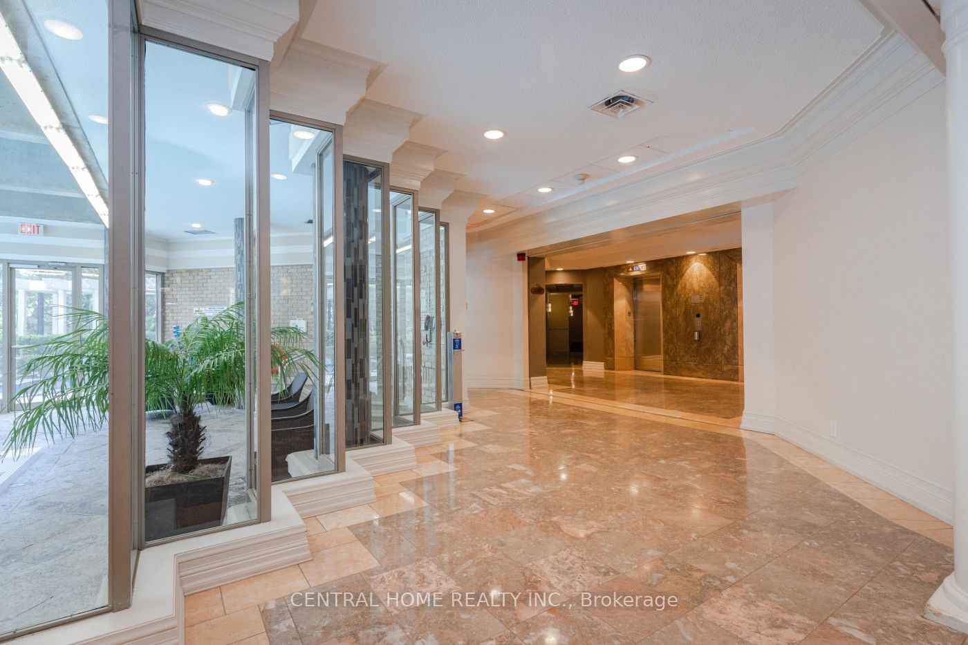 55 Kingsbridge Garden Circ, unit 710 for sale - image #7