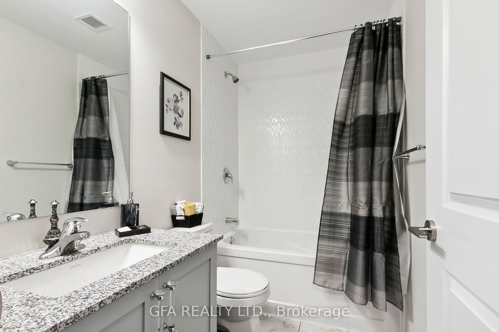 150 Oak Park Blvd, unit 305 for sale - image #25