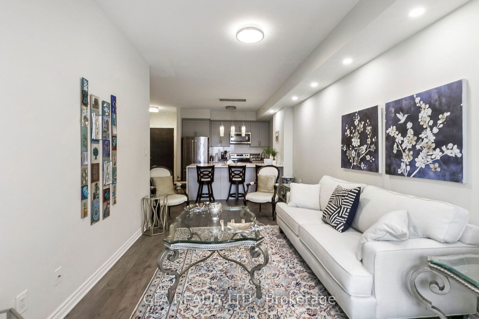 150 Oak Park Blvd, unit 305 for sale - image #8