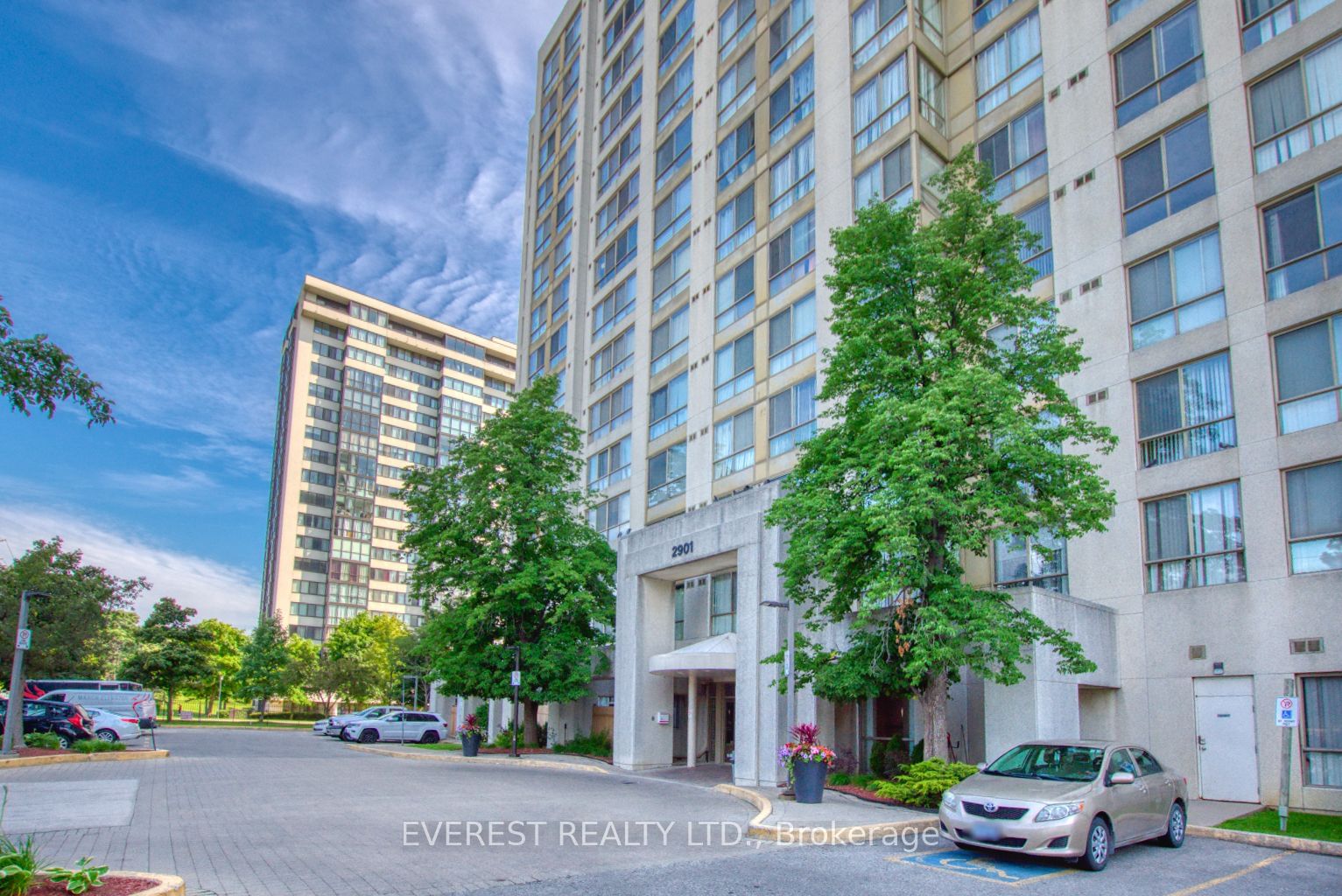 2901 Kipling Ave, unit 205 for sale