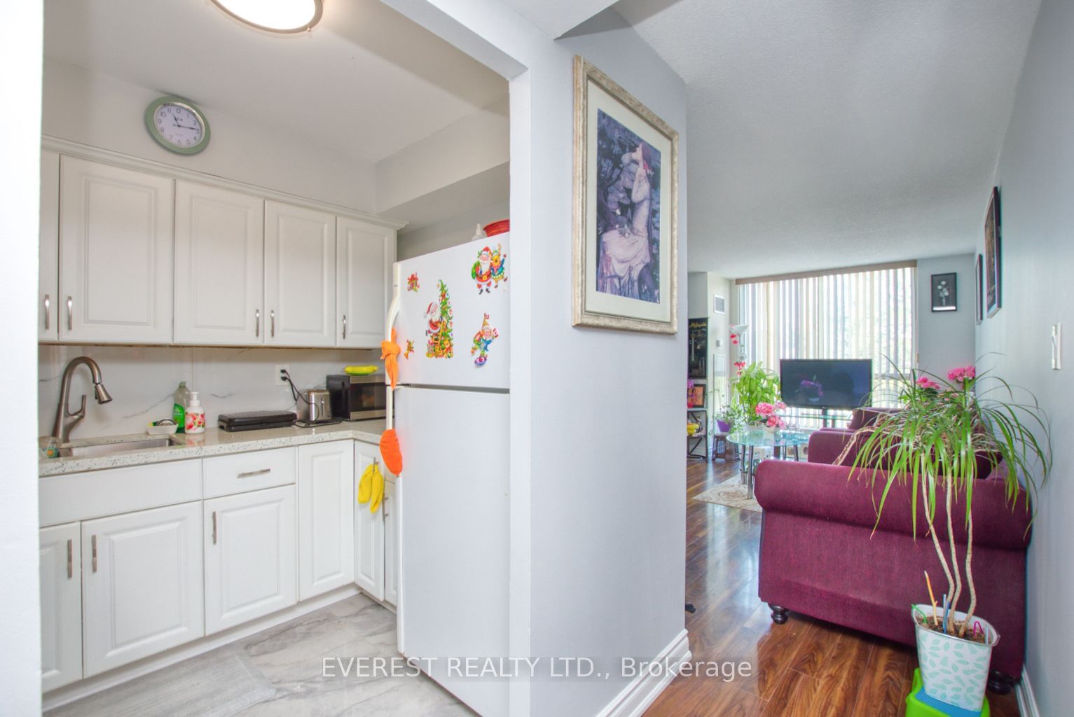 2901 Kipling Ave, unit 205 for sale