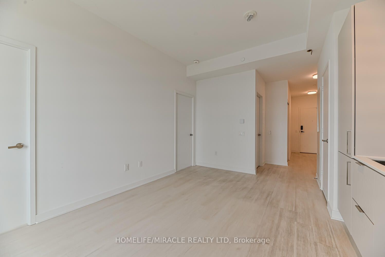 3900 Confederation Pkwy, unit 1209 for sale - image #12