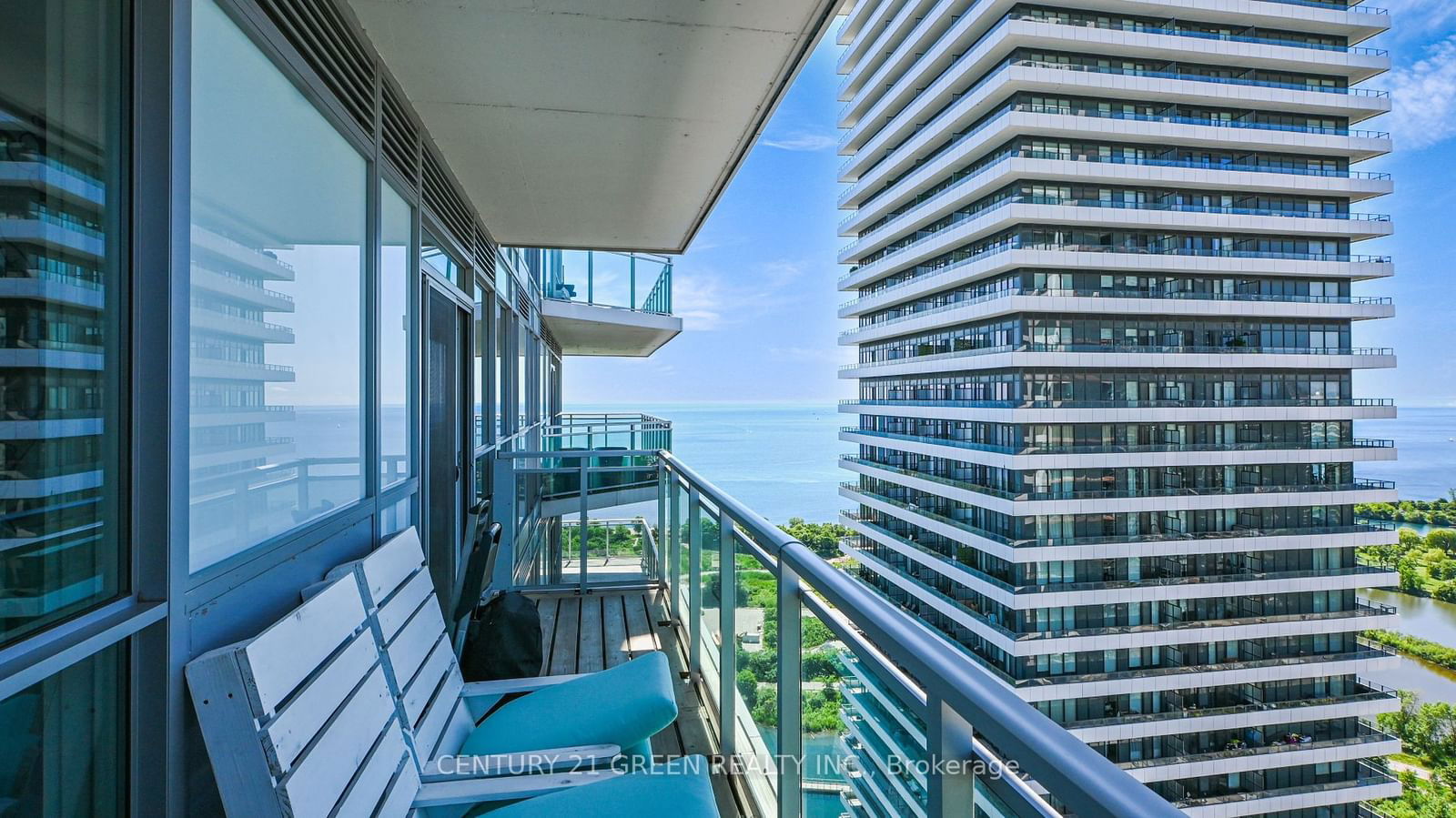 33 Shore Breeze Dr, unit 2811 for sale - image #15