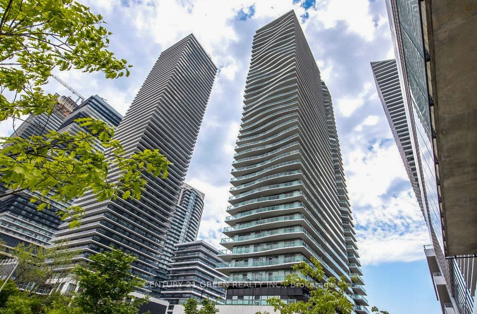 33 Shore Breeze Dr, unit 2811 for sale - image #2