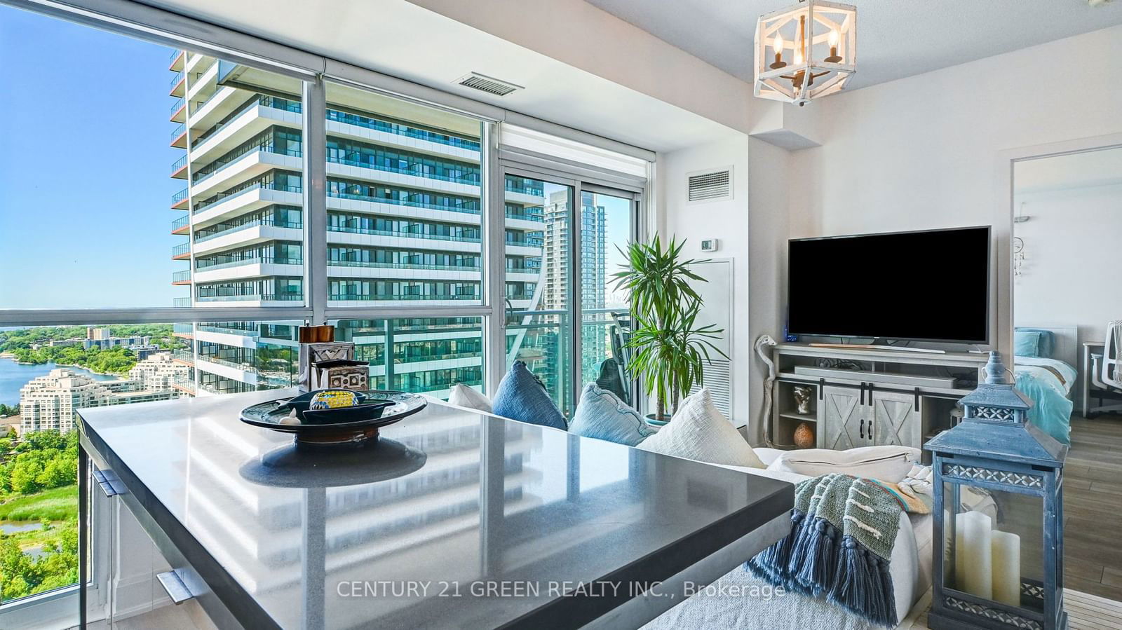 33 Shore Breeze Dr, unit 2811 for sale - image #20