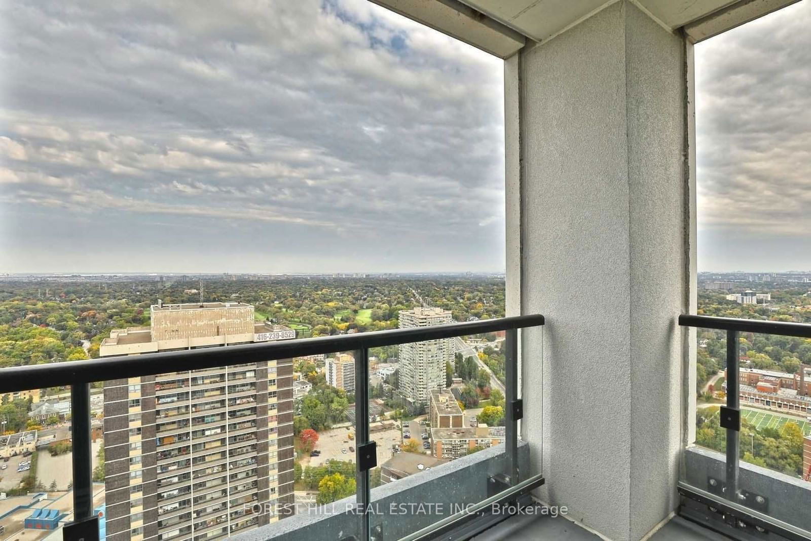 7 Mabelle Ave, unit 3904 for rent - image #12