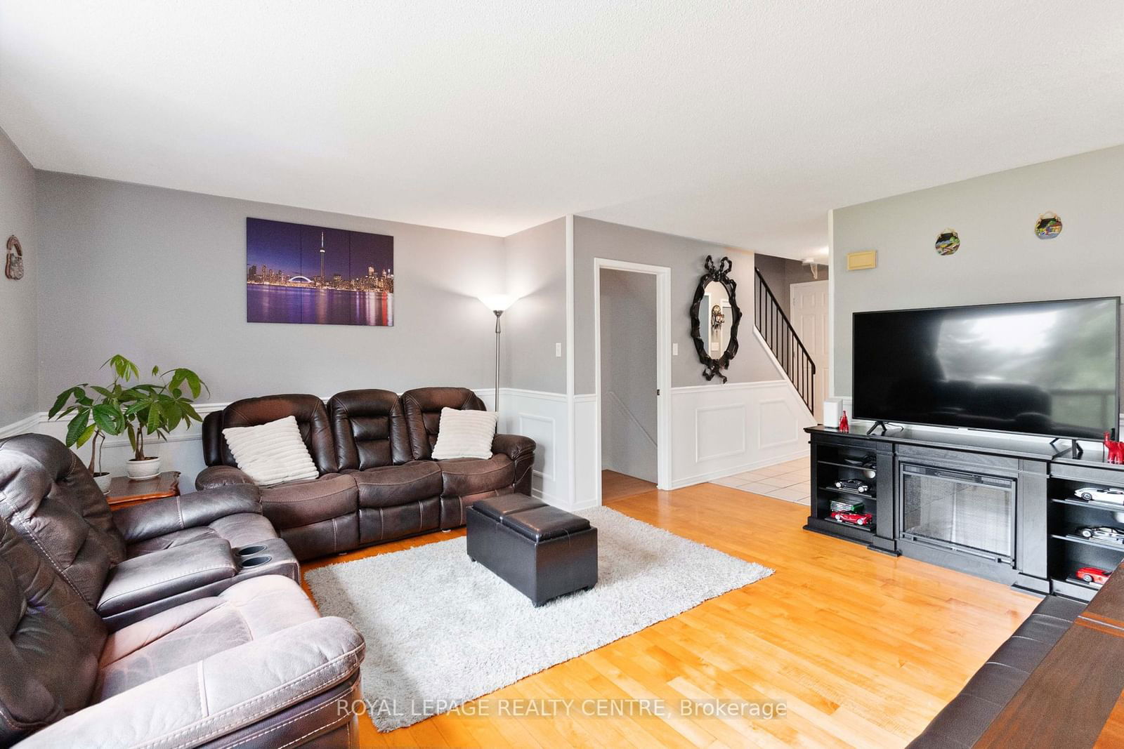 98 Falconer Dr, unit 60 for sale - image #8