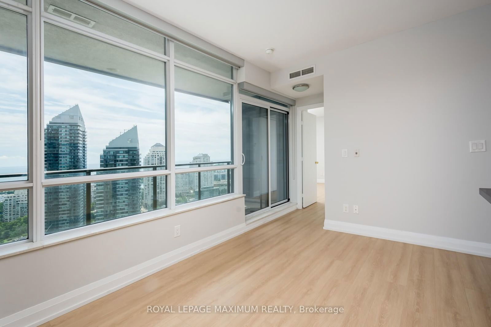 36 Park Lawn Rd, unit 2310 for sale - image #13